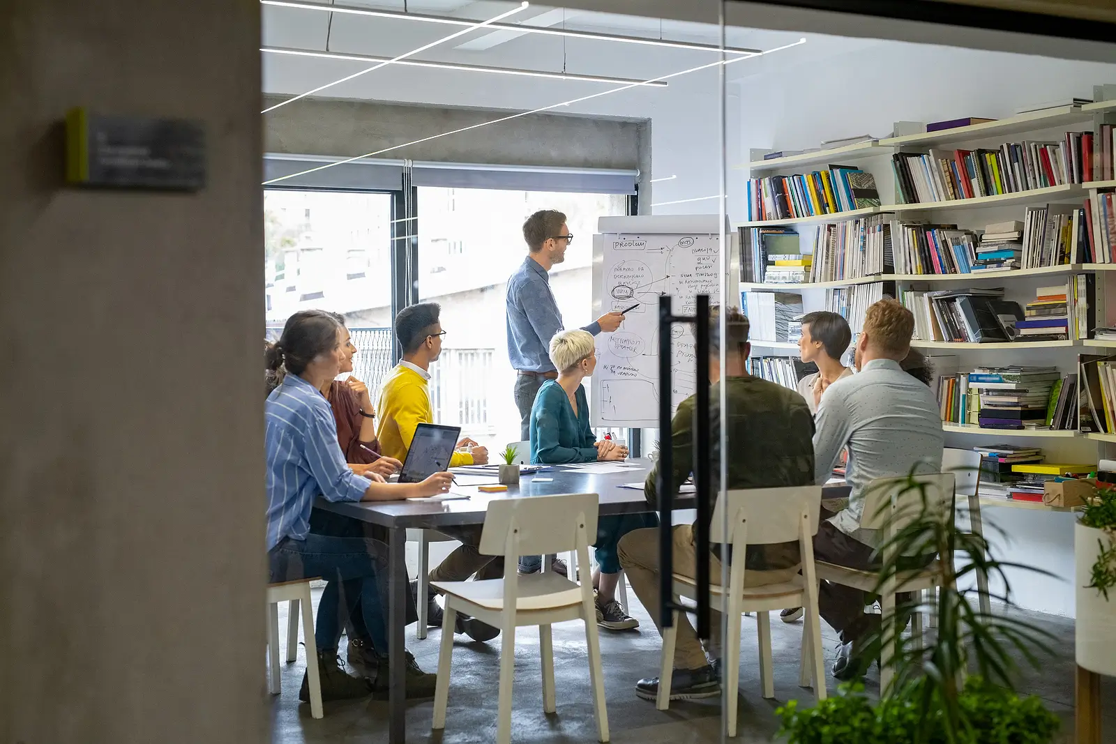 Phoenix’s 82°F Rule: A Landlord’s Rapid-Response Guide to AC Complaints